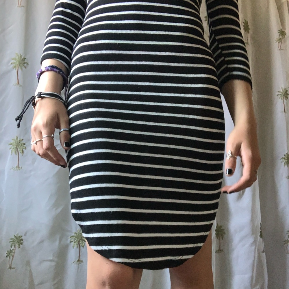 Nice little black and white striped dress 🦨